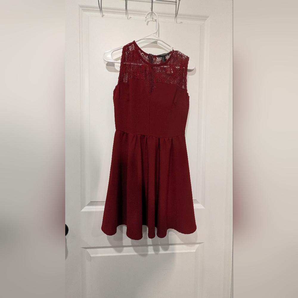 Forever 21 Burgundy Lace Formal Dress